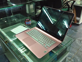 Laptop-cu-Sony-Vaio-SVF14327SGB