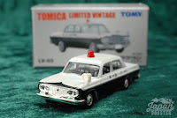 tlv tomica toyota crown metro police patrol car