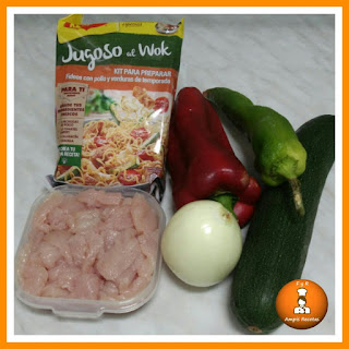 Jugoso-al-wok-con-pollo-pimientos-y-calabacin-Ingredientes