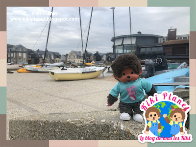 kiki Monchhichi Etretat normandie falaise