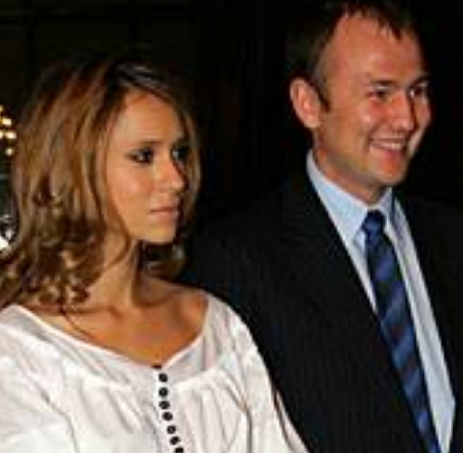 Miss Yugoslavia Aleksandra Kokotovic and Andrey Melnichenko 30 million 