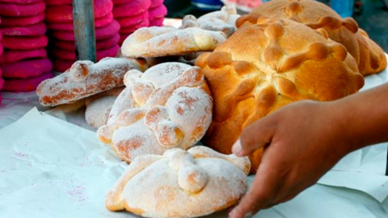 El Pan de muerto tiene menos calorías que un cóctel de frutas