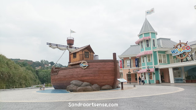 Pengalaman Seru Berenang dan Bermain Air di Wahoo Waterworld