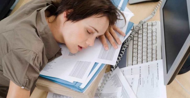 Women Need To Take A Nap At Work According To New Study