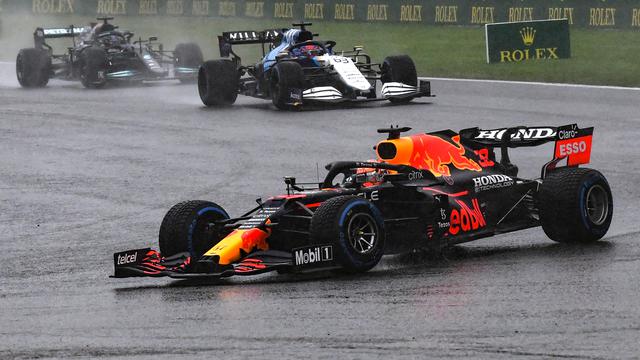 Hujan Lebat Beri warna F1 Belgia, Karunia Buat Max Verstappen