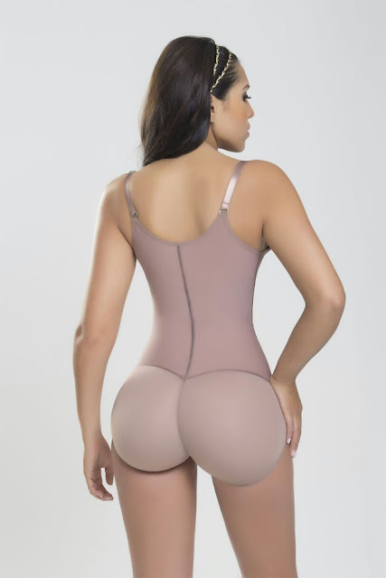 https://www.fajaslolita.mx/productos/faja-reductora-cachetera-con-broches-ref-101/