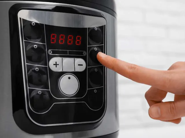 What is the electricity consumption in the rice cooker