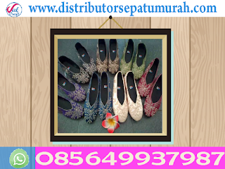 Sepatu Bordir Bali, Sepatu Bordir Bali Murah, Harga Sepatu Bordir Bali, Grosir Sepatu Bordir Bali, Sepatu Bordir Khas Bali, Produsen Sepatu Bordir Bali, Pengrajin Sepatu Bordir Bali, Sepatu Bordir Dari Bali, Supplier Sepatu Bordir Bali, Distributor Sepatu Bordir Bali