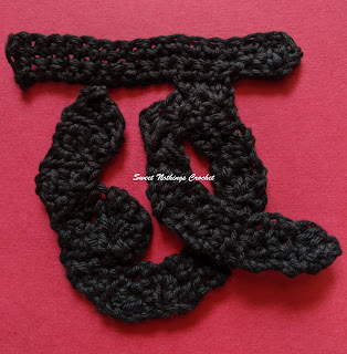 7th CONSONANT of the HINDI ALPHABET - a free crochet pattern from Sweet Nothings Crochet