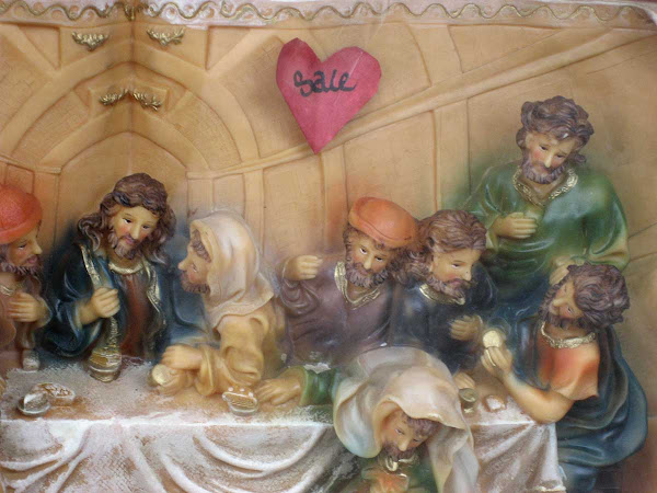 Cloned Jesus - All the Last Supper participants look suspiciously the same, in the window at Antique & Art Center on 6th Ave. near 37th St.