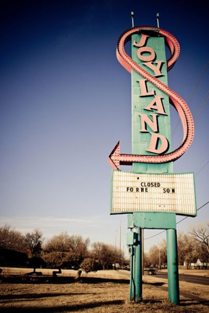 Abandoned Amusement Park in Kansas Seen On www.coolpicturegallery.us