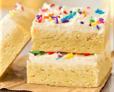 Sugar Cookie Cheesecake Bars