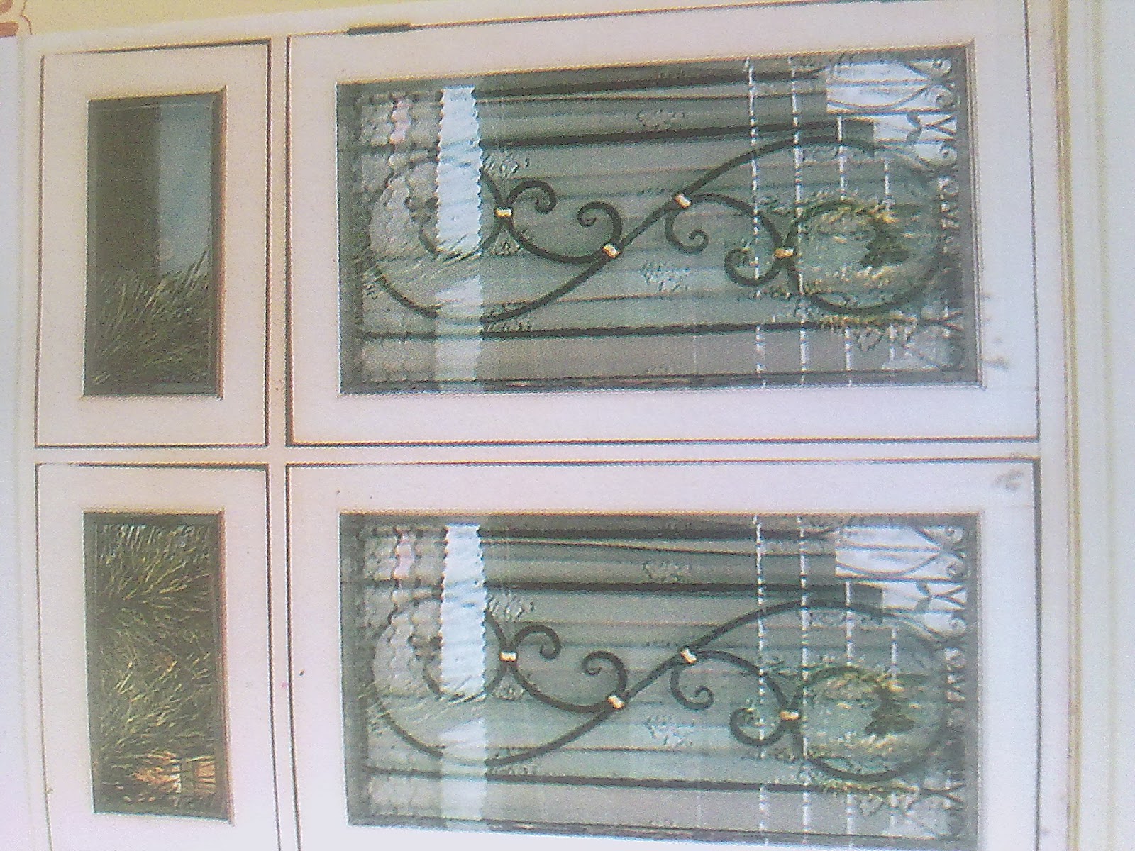 Bengkel Las Baja Karya Teralis jendela  model KLASIK Besi  