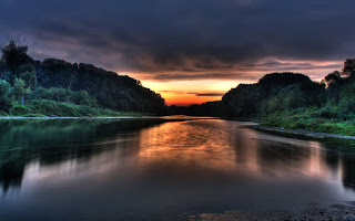 River windows 7 wallpaper