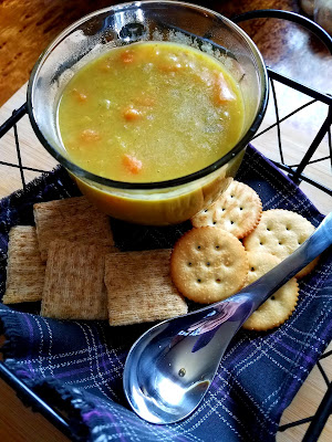 Curried "Peas and Carrots" Split Pea Soup, delicious with crackers!