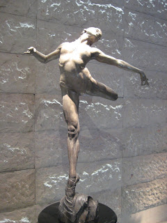 Richard MacDonald gallery at CityCenter