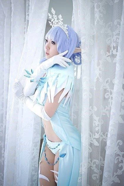 Lania Cosplay