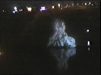 1999.04.03-004