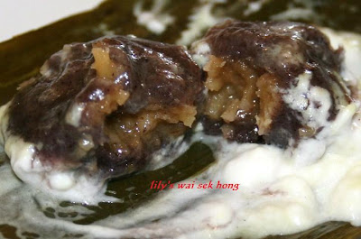 Lily's Wai Sek Hong: Kuih Koci Pulut Hitam