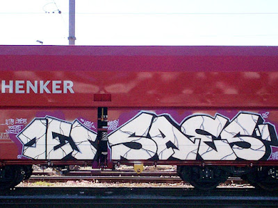 jes saes - freight train graffiti