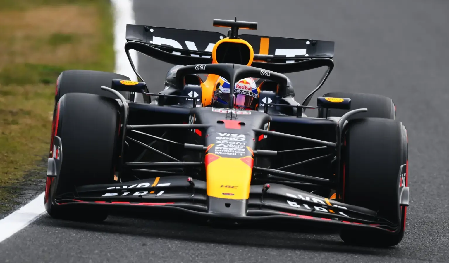 Max Verstappen conquista la pole del gran premio del Giappone 2024