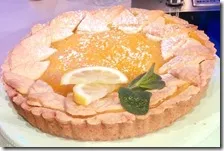 Torta con crema al limone