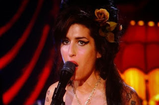 Amy Winehouse Grammys 2008 Performance Photos