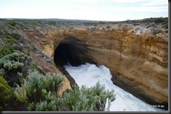 Great Ocean Road - Loch Ard Gorge Thunder Cave and Broken Head