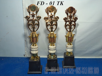 Grosir Bahan Piala | Jual Piala Tulungagung