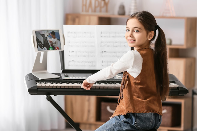 Maximizing Your Learning: How to Set Up for Online Piano Classes