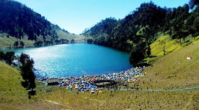 Ranu Kumbolo Lake