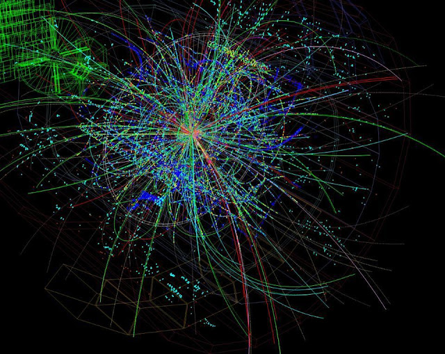 Следы частиц, порождаемых высокоэнергетическими столкновениями на Большом адронном коллайдере, 2014.