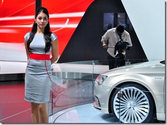 auto_expo_2012_hot_delhi_models_2
