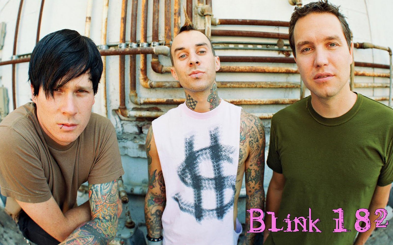 All Small Things: Free Blink 182 Wallpaper #4 ???