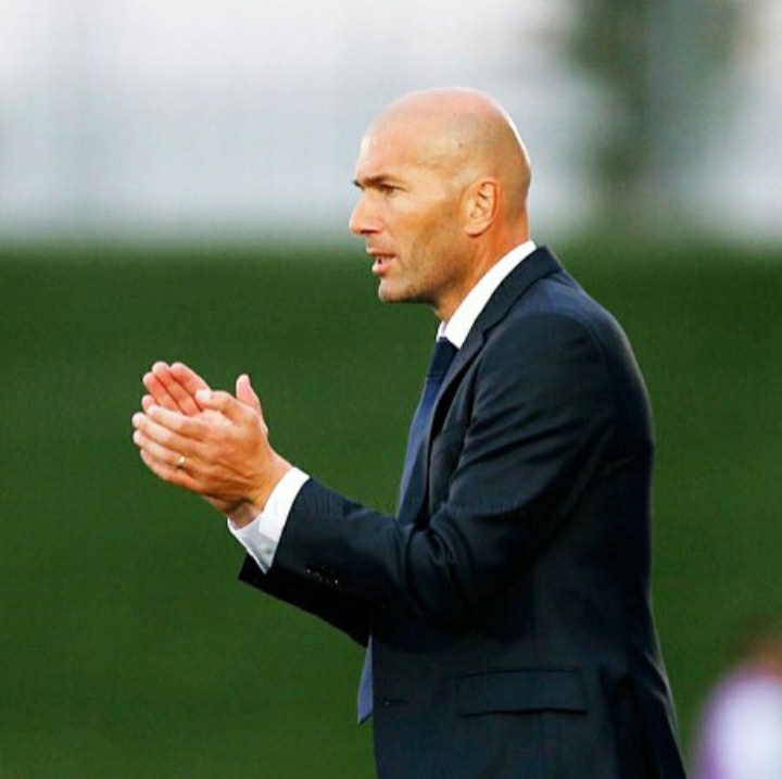 Profil Zidane, Mantan Pemain Bola dan Pelatih