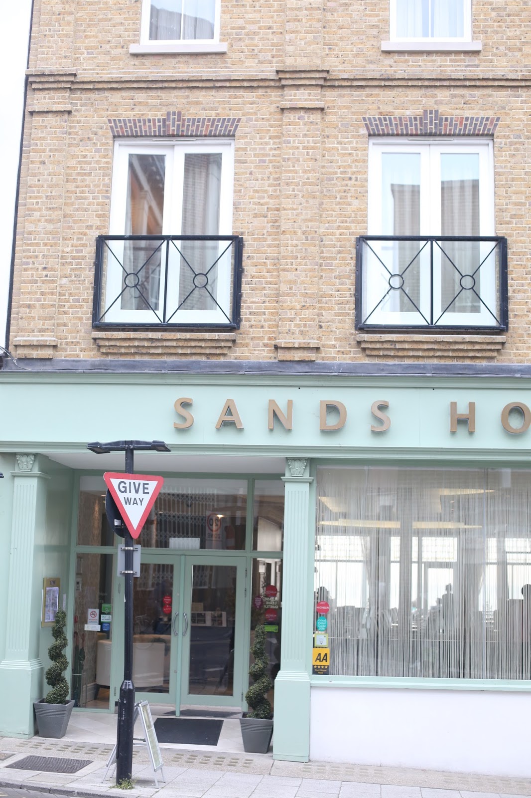 sands hotel margate