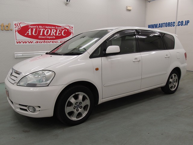 2002 Toyota Ipsum