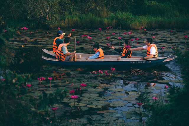 Chuyến đi quay về với tuổi thơ tại Cánh Đồng Bất Tận