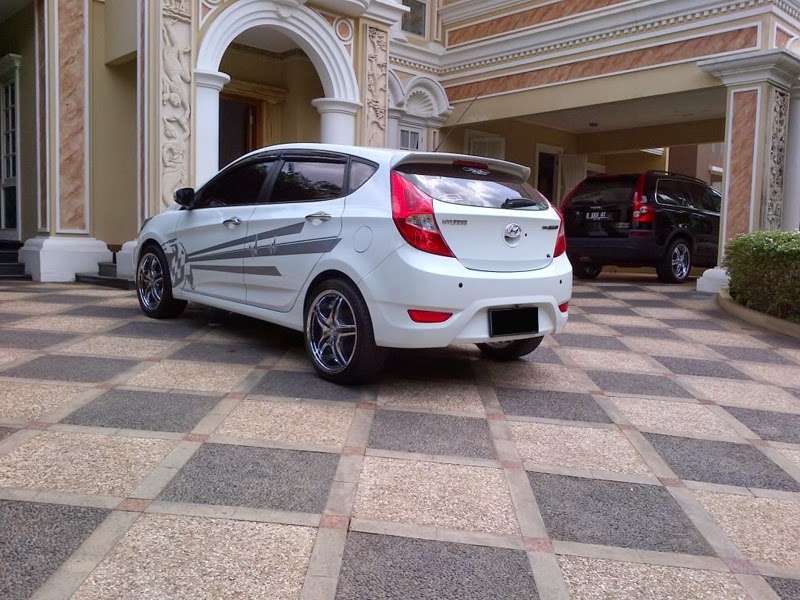 Galeri Foto Modifikasi  Mobil  Hyundai  Grand Avega  Terbaru 