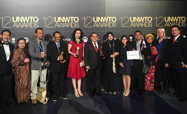 Banyuwangi juara dunia pariwisata UNWTO 2016.