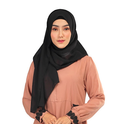 kerudung pasmina warna hitam