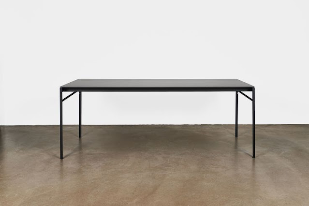 Minimalist table