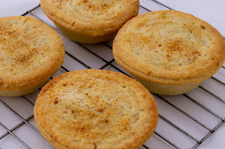 A Classic Beefsteak Pie Recipe - A Tasty Kosher Meat Recipe You Will Love