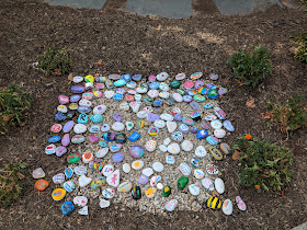 the kindness rocks on Main St