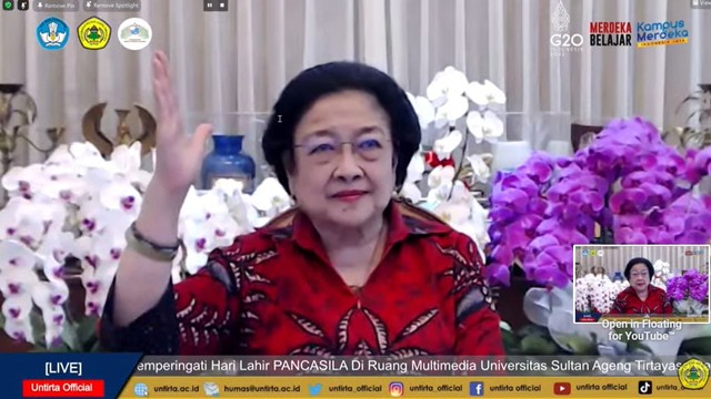 Megawati: Kalau Ada Yang Coba Memperkenalkan Ideologi Lain, Pindah Negara Saja!