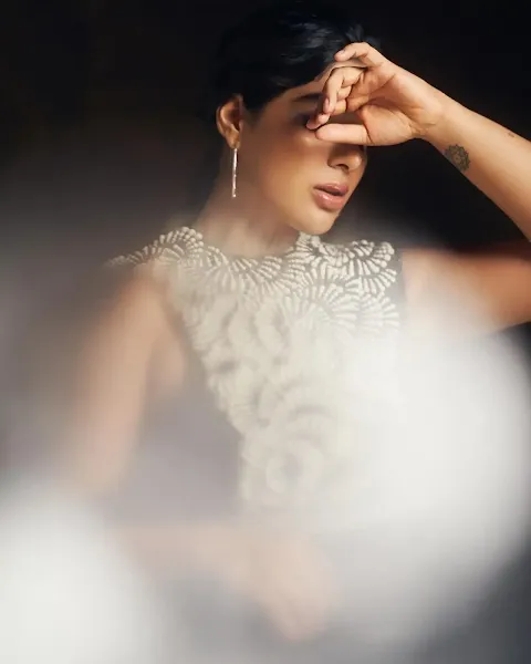 Samyuktha Menon's Stunning Black Photoshoot: Bold & Elegant