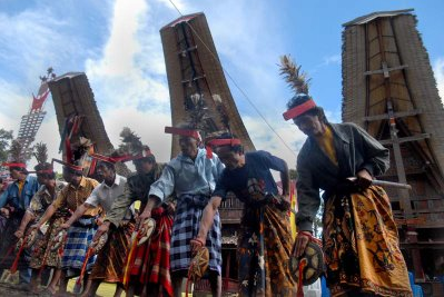 Sejarah dan Asal Usul Suku Toraja