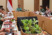 Ratas Bersama Presiden, Kapolri Tegaskan TNI-Polri Kawal Seluruh Kebijakan di Papua