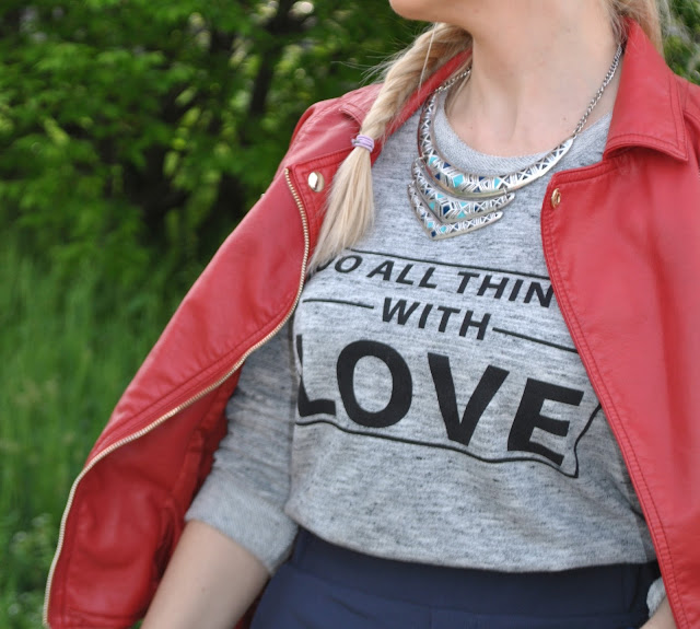 felpa grigia kiabi con scritta do all things with love felpa cab ss 2016 outfit grigio come abbinare il grigio abbinamenti grigio grey sweatshirt how to wear grey sweatshirt how to combine grey sweatshirt sweatshirt do all things with love spring outfit outfit aprile 2016 outfit primaverili mariafelicia magno fashion blogger color block by felym fashion blogger italiane fashion blog italiani fashion blogger milano blogger italiane blogger italiane di moda blog di moda italiani ragazze bionde blonde hair blondie blonde girl fashion bloggers italy italian fashion bloggers influencer italiane italian influencer