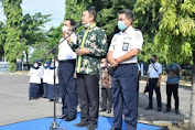 Bupati Lamongan Berangkatkan 2 Bus Balik Bareng dari Lamongan ke Jakarta